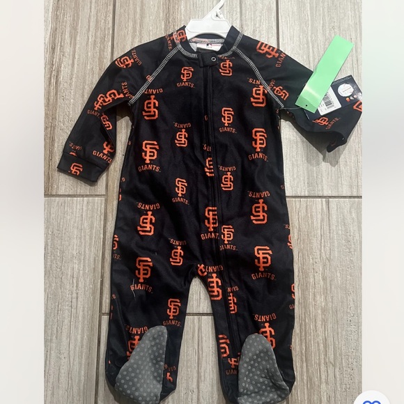 MLB San Francisco Giants Toddler Zip Up Sleeper Pajamas - Picture 1 of 4